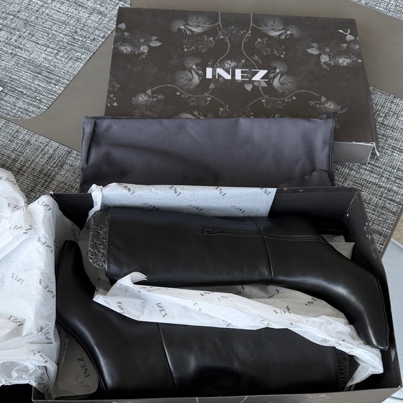 Inez Black Leather Heeled Boots NWT 7.5 - Picture 6 of 9